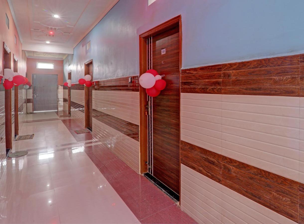 Hotel O Surya Inn Pura Raghunāth 外观 照片